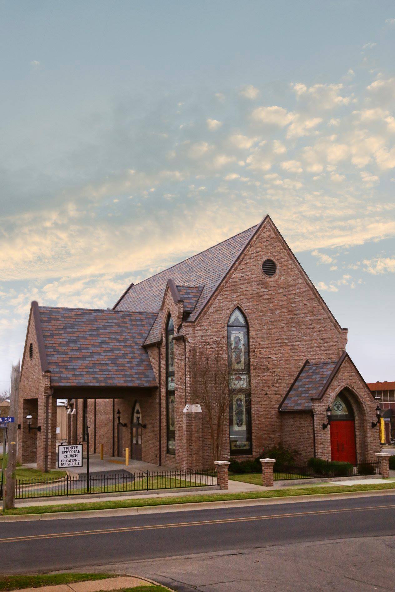exterior of Trinity Episcopal Church